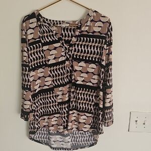 Dana Buchman Black and Cream Geometric Blouse